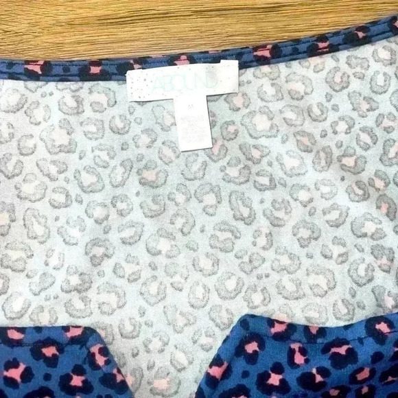 Abound Sweetheart Neck Bodysuit - Picture 4 of 5